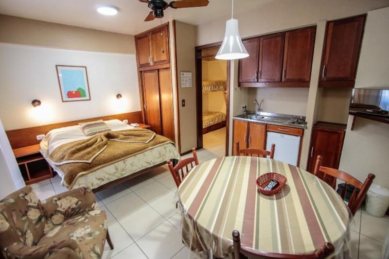 Flat No Residencial Pousada Serrano Centro גראמדו מראה חיצוני תמונה